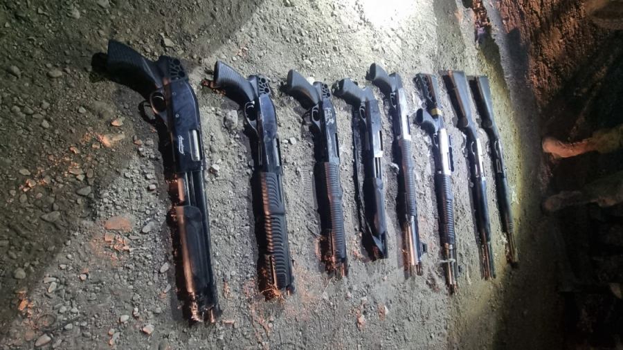 الشرطة الاسرائيلية : خلال 8 شهور ضبطت 356 قطعة سلاح بمحاولات تهريبها